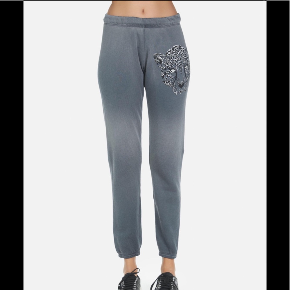 Lauren Moshi Brynn Leopard Heart Sweats Large
